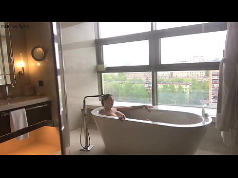 ❤️ عزیزم فوق العاده با شور و شوق بیدمشک خود را در حمام تکان می دهد ❤️ ویدیو پورنو در ما fa.hentai-menu.ru ❌